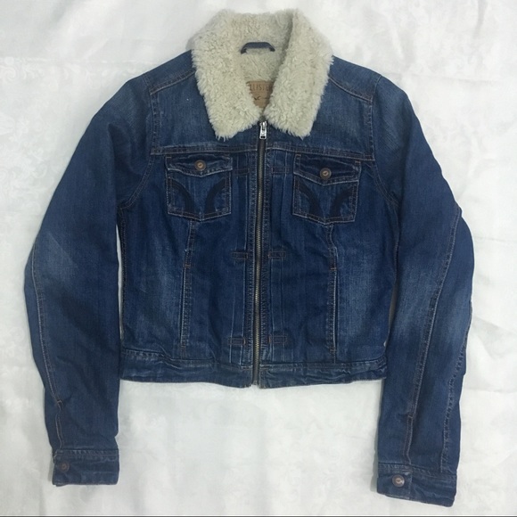 hollister jean jacket with fur